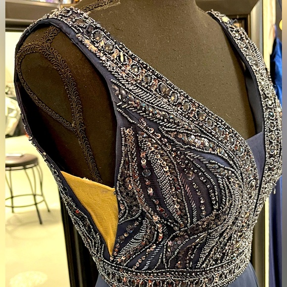 Sherri Hill dress - Picture 4 of 4